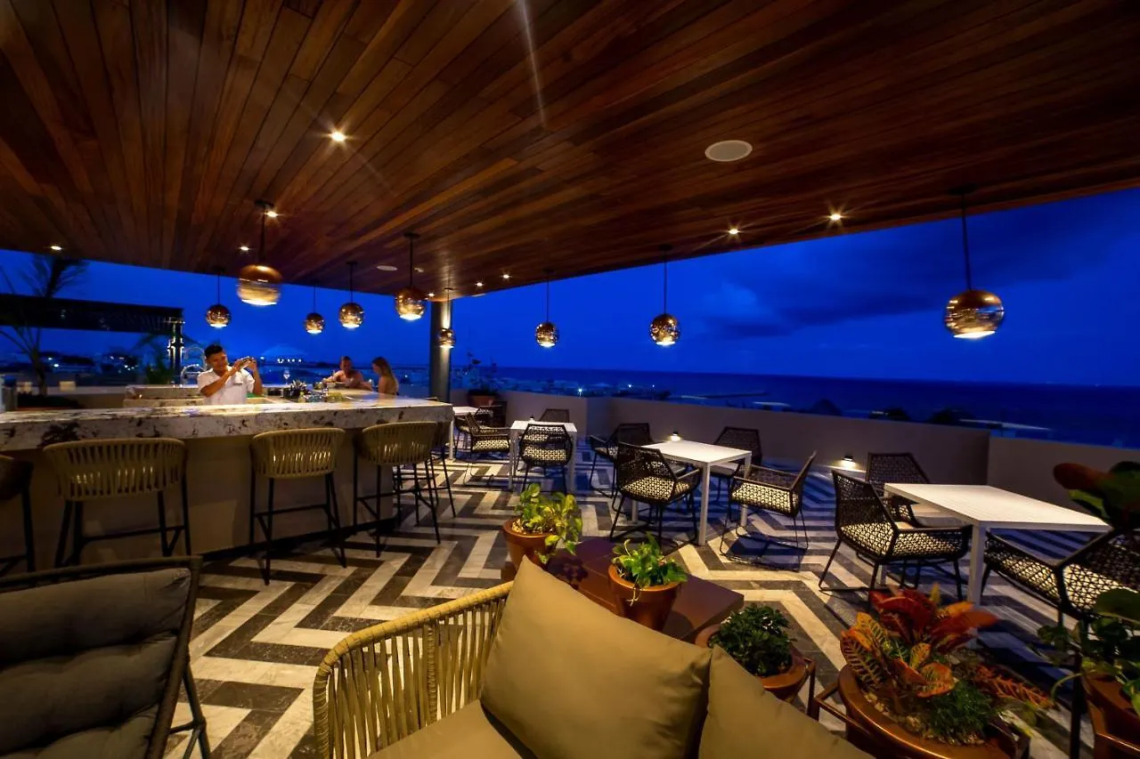 Singular Joy Vacation Rentals Playa del Carmen Hotel