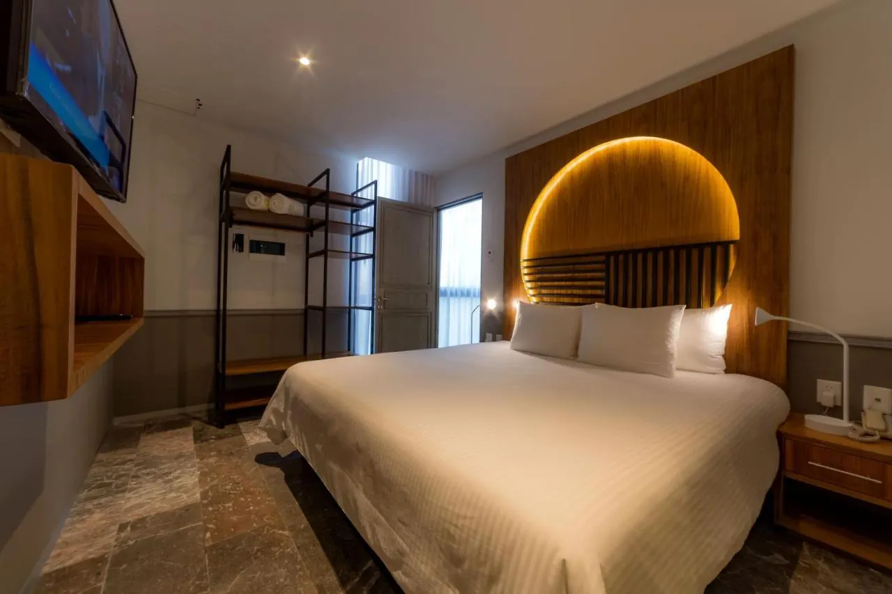 Singular Joy Vacation Rentals Playa del Carmen Hotel